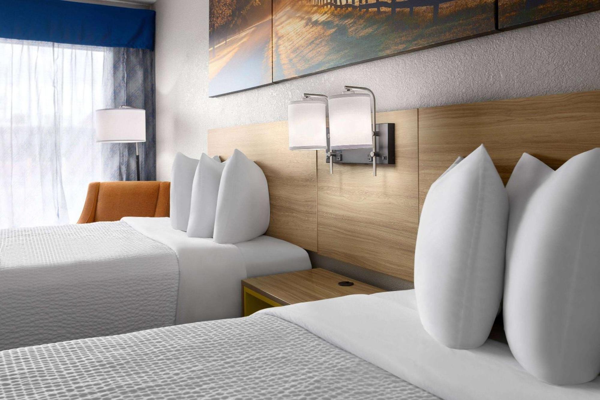 Days Inn By Wyndham Waycross Kültér fotó